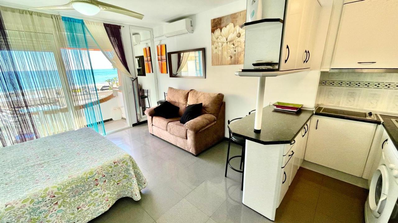 Bulto Carihuela Torremolinos Exterior foto